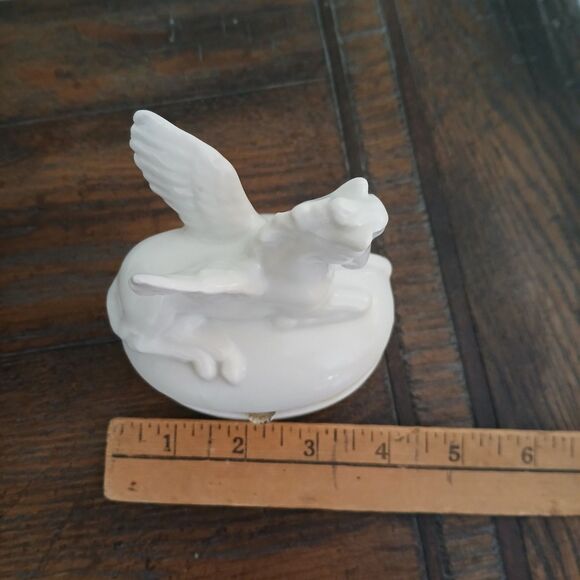 Taj Importing Co. San Francisco Music Trinket Box Pegasus Plays Impossible Dream - Picture 9 of 10